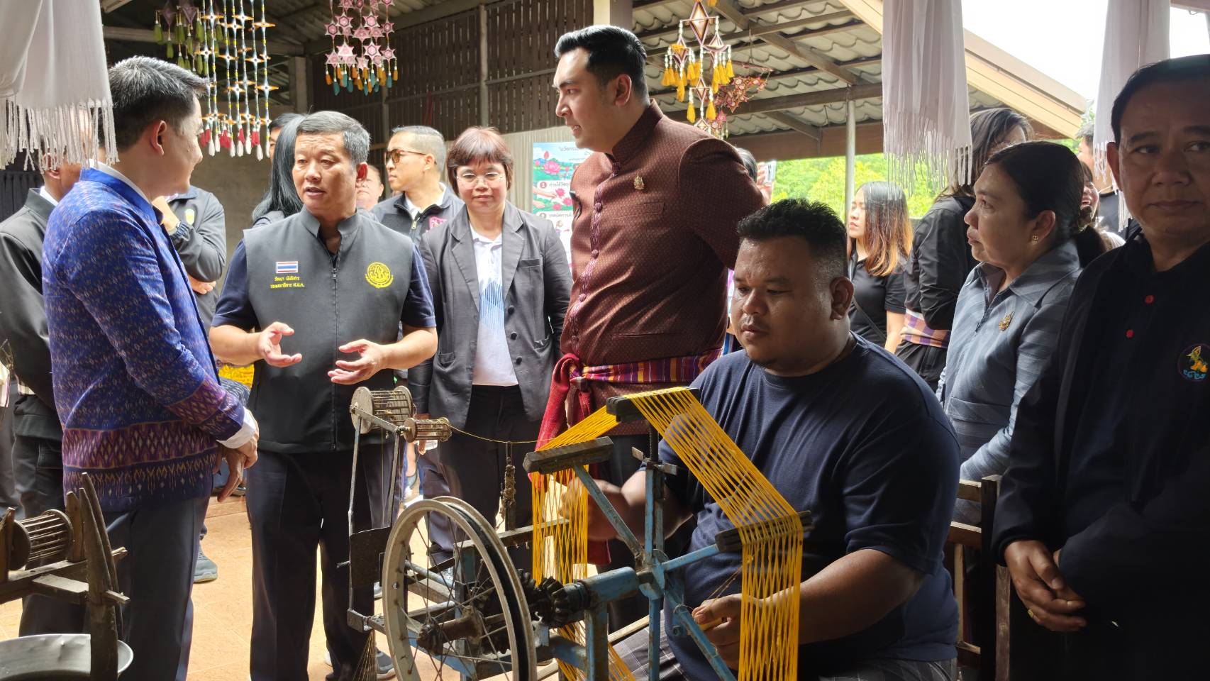 title - ส.ป.ก. ร่วมพิธีเปิดงานประชาสัมพันธ์เปิดตัวแหล่งท่องเที่ยวเชิงเกษตรด้านหม่อนไหม 